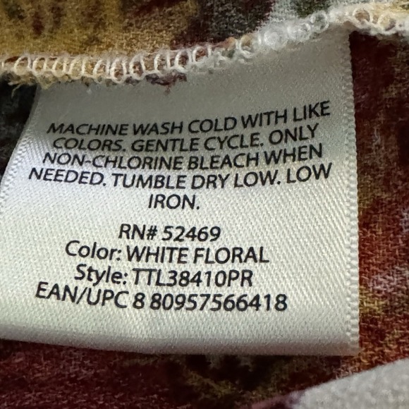 Time and Tru XXL 2X Shirt Top White Floral Flower Bell 3/4 Sleeve Round Neck - Picture 9 of 9